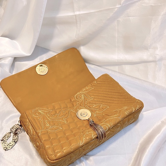 VERSACE Barocco Quilted Calliope Vanitas Shoulder Bag - Picture 8 of 13